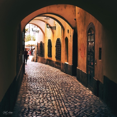 instagram spots in Ljubljana - Ribji Trg - Covered passageway