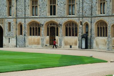 Windsor & Eton photo guide - Windsor Castle - Interior and Grounds