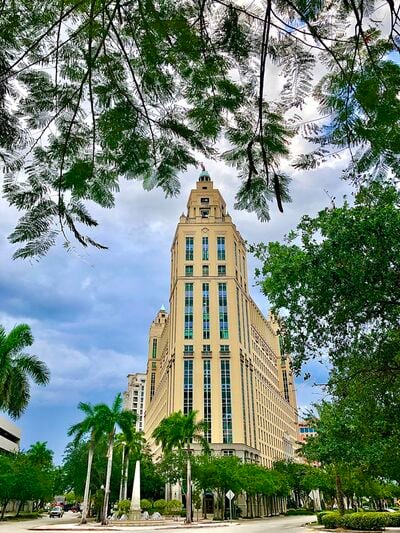 photography locations in Florida - Coral Gables - Alhambra Towers