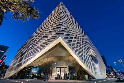 instagram spots in United States - The Broad Building