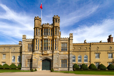 photo spots in England - Coughton Court, Alcester