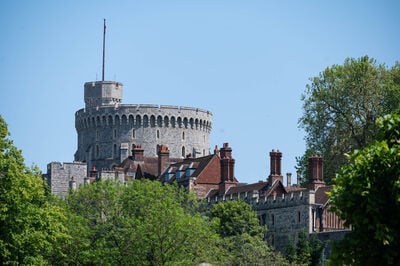Berkshire photography locations - View of Windsor Castle from Alexandra Gardens