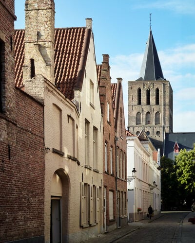 photo spots in Brugge - St Giles’ Church (Sint-Gilliskerk) - Exterior