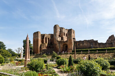 photography locations in England - Kenilworth Castle