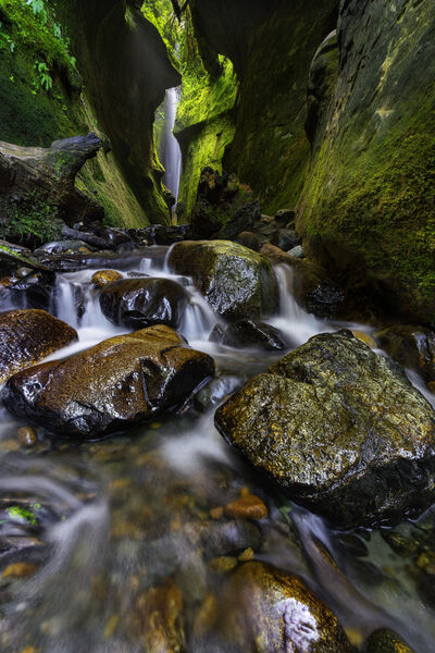 British Columbia photography locations - Hidden Sombrio Beach Waterfall