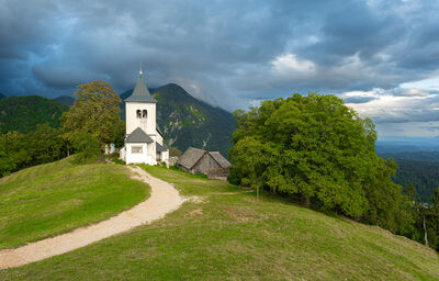 photo spots in Slovenia - Sv. Peter nad Begunjami