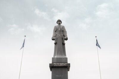 Shetlands-Larsen Monument