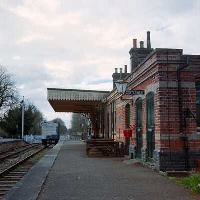 photography spots in England - County School Station
