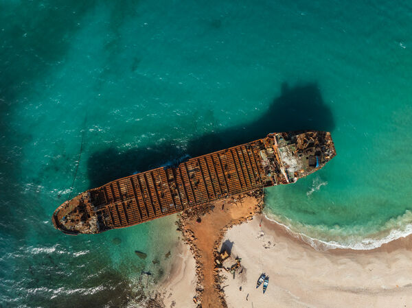 Delisha Beach, Socotra Delisha Beach, Socotra Island, the shipwreck