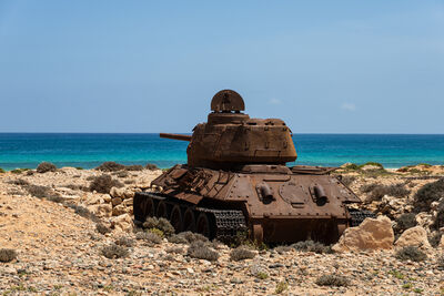 Hadibu photography spots - Rusty Tanks