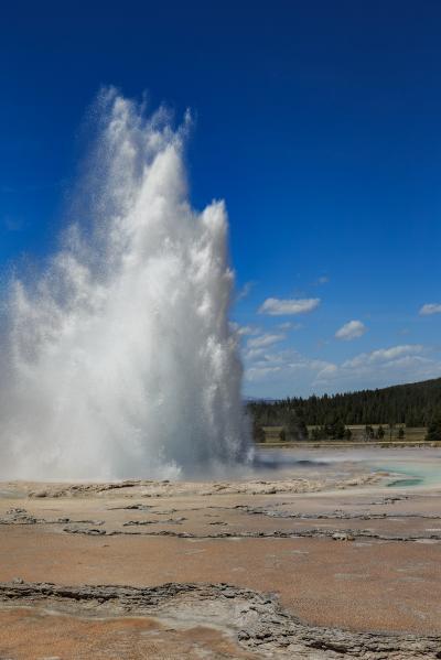 photography locations in Yellowstone National Park - FLD - Great Fountain Geyser 