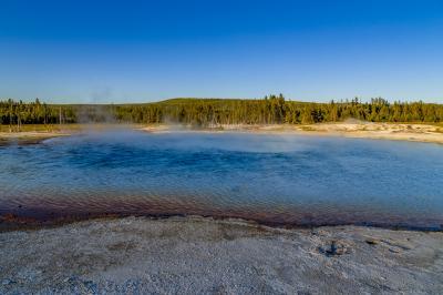 pictures of Yellowstone National Park - Sunset Lake – Black Sand Basin