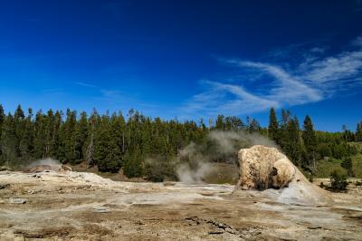 Wyoming photography locations - UGB - Giant Group of Geysers