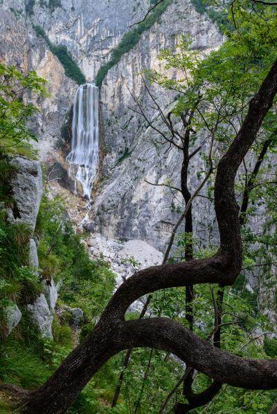 pictures of Slovenia - Boka Waterfall 