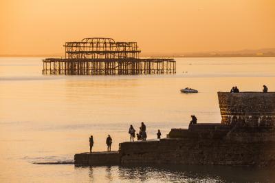 photography locations in England - West Pier ruins