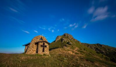 photos of Bulgaria - Central Balkan NP - St.Troitsa Chapel