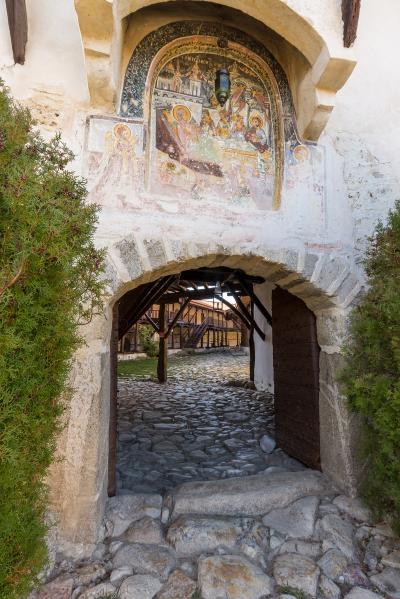photography spots in Bulgaria - Rozhen Monastery