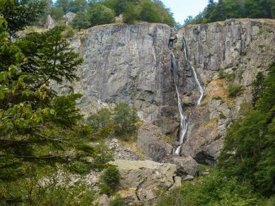 Kademliisko praskalo (Kademlia Waterfall)