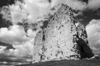 United Kingdom instagram spots - Hadrian’s Wall - Thirlwall Castle