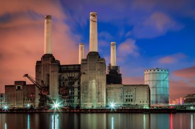 London photo locations - View of Battersea Power Station