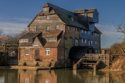 Cambridgeshire photo spots - Houghton Mill