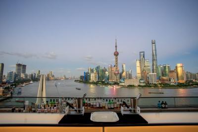 pictures of Shanghai - The View from the Peninsular