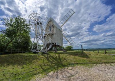 United Kingdom instagram spots - Great Chishill Windmill