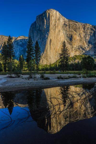 photo spots in Yosemite National Park - El Capitan- Merced River View