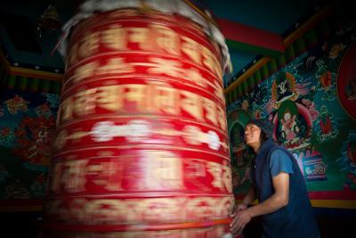 images of Nepal - Tengboche prayer wheel