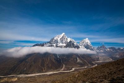 pictures of Nepal - Nangkartsang viewpoint above Dingboche