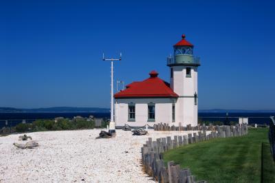 images of Seattle - Alki Point Lighthouse