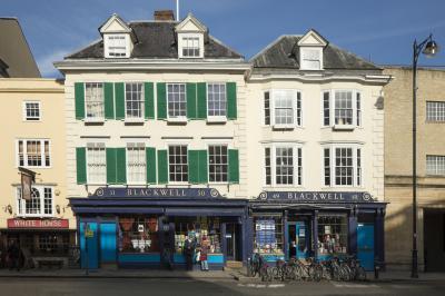 Oxford photo spots - Blackwell’s Bookshop