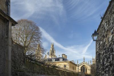 images of Oxford - Queen’s Lane