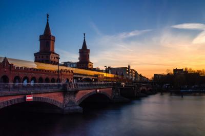 photography locations in Berlin - Oberbaumbrücke
