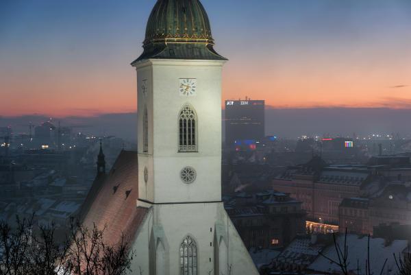 pictures of Slovakia - Bratislava Castle - Exterior