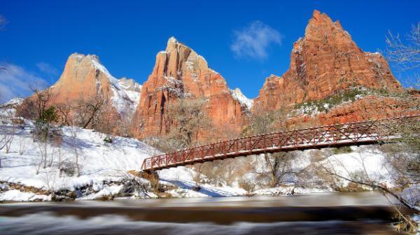 images of Zion National Park & Surroundings - Court of the Patriarchs