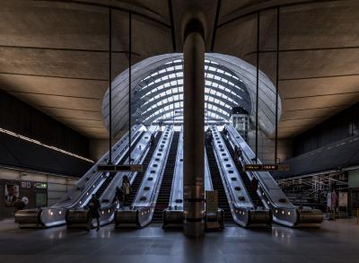 England photography locations - Canary Wharf Underground Station