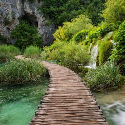 photography spots in Plitvice Lakes National Park - Kaluđerovac Boardwalk 