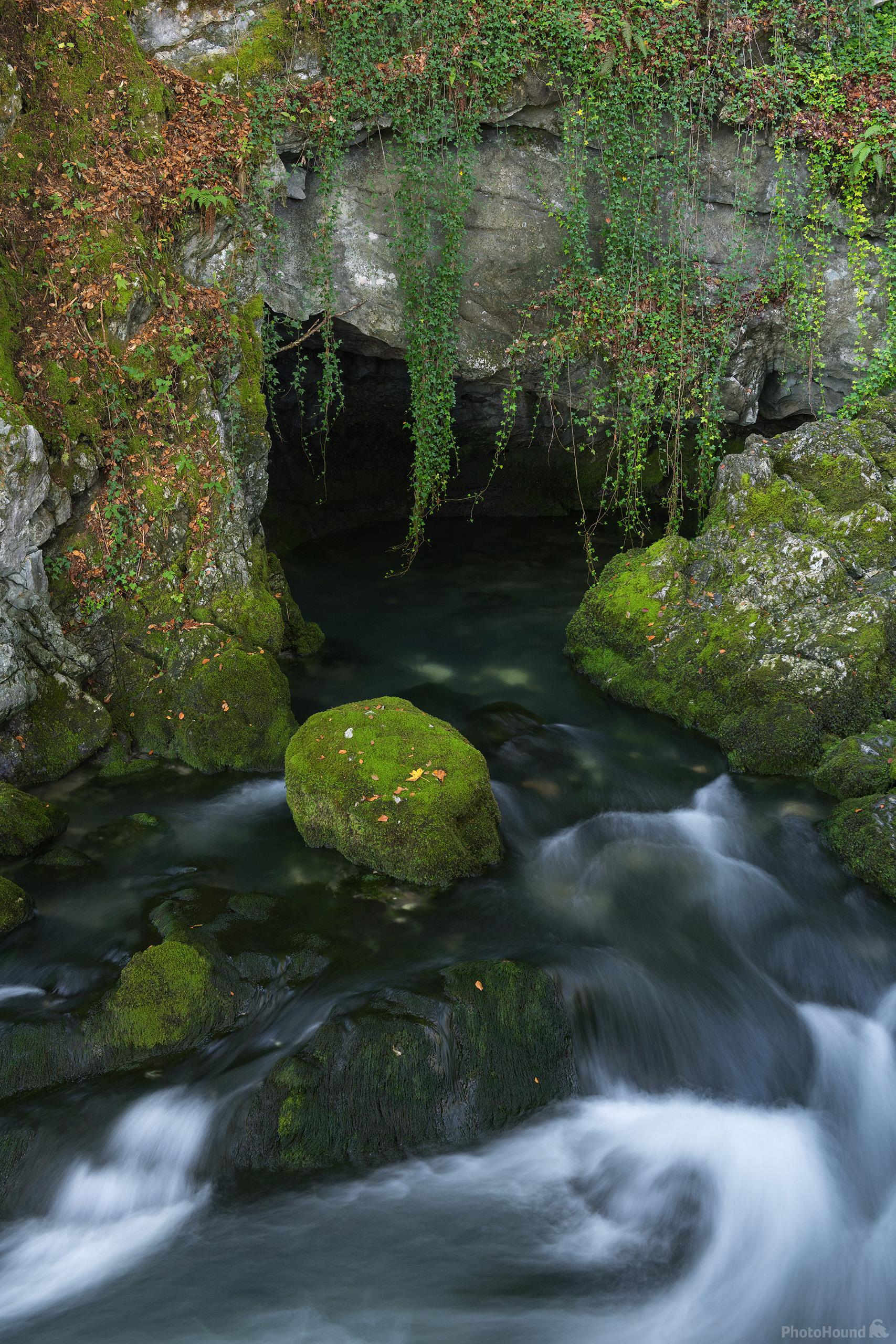 Image of Golling Waterfall by Luka Esenko