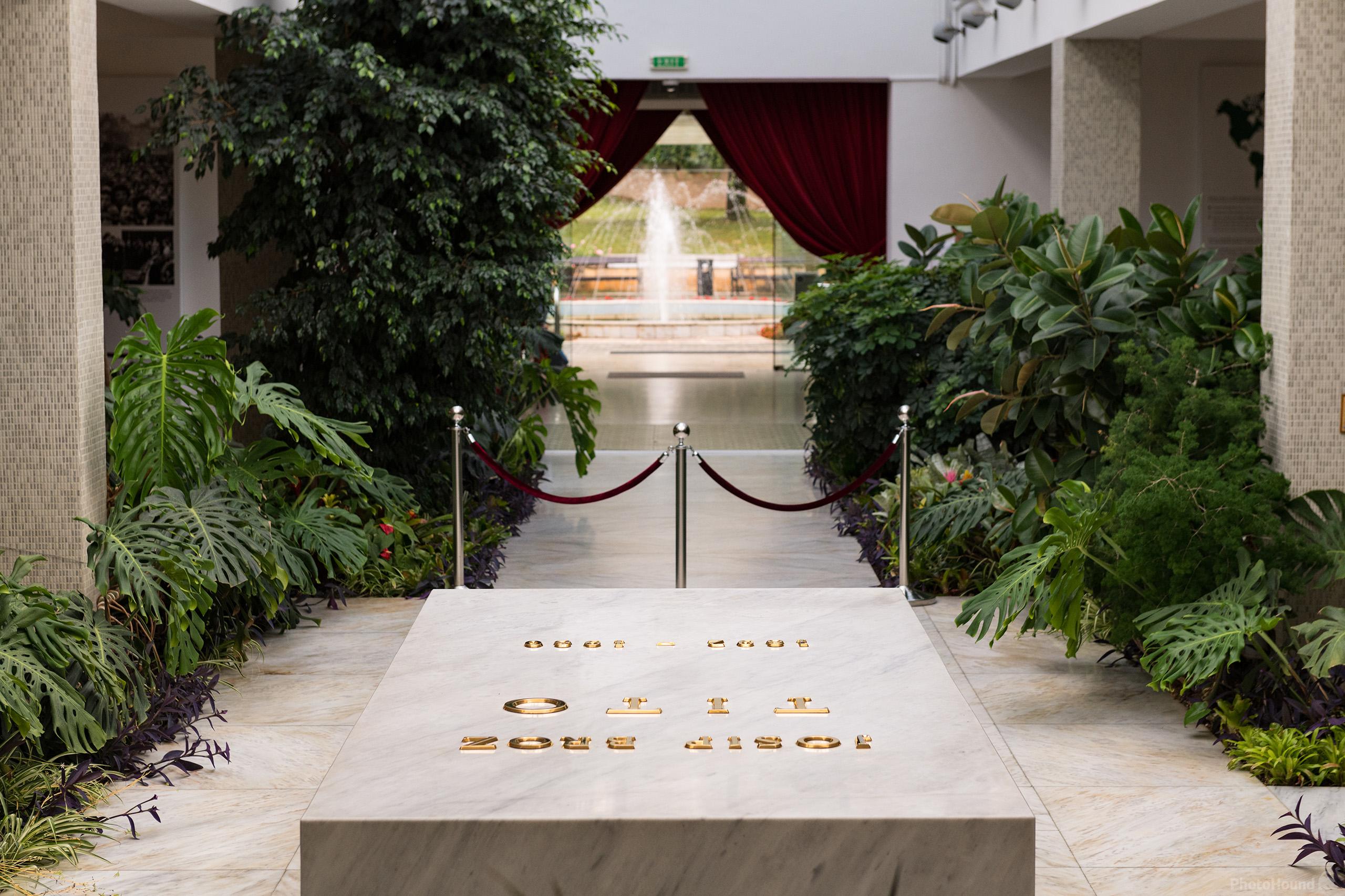 Image of Josip Broz Tito\'s Tomb (Kuća cveća) by Luka Esenko