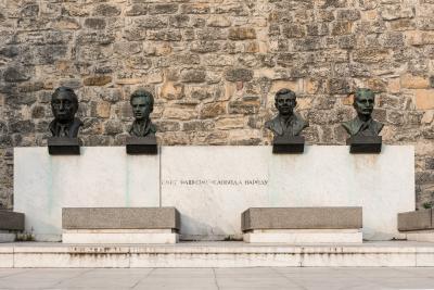 Belgrade photo guide - Tomb of National Heroes