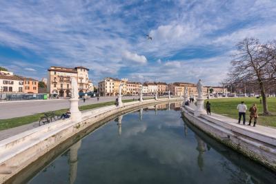 photos of Italy - Prato della Valle