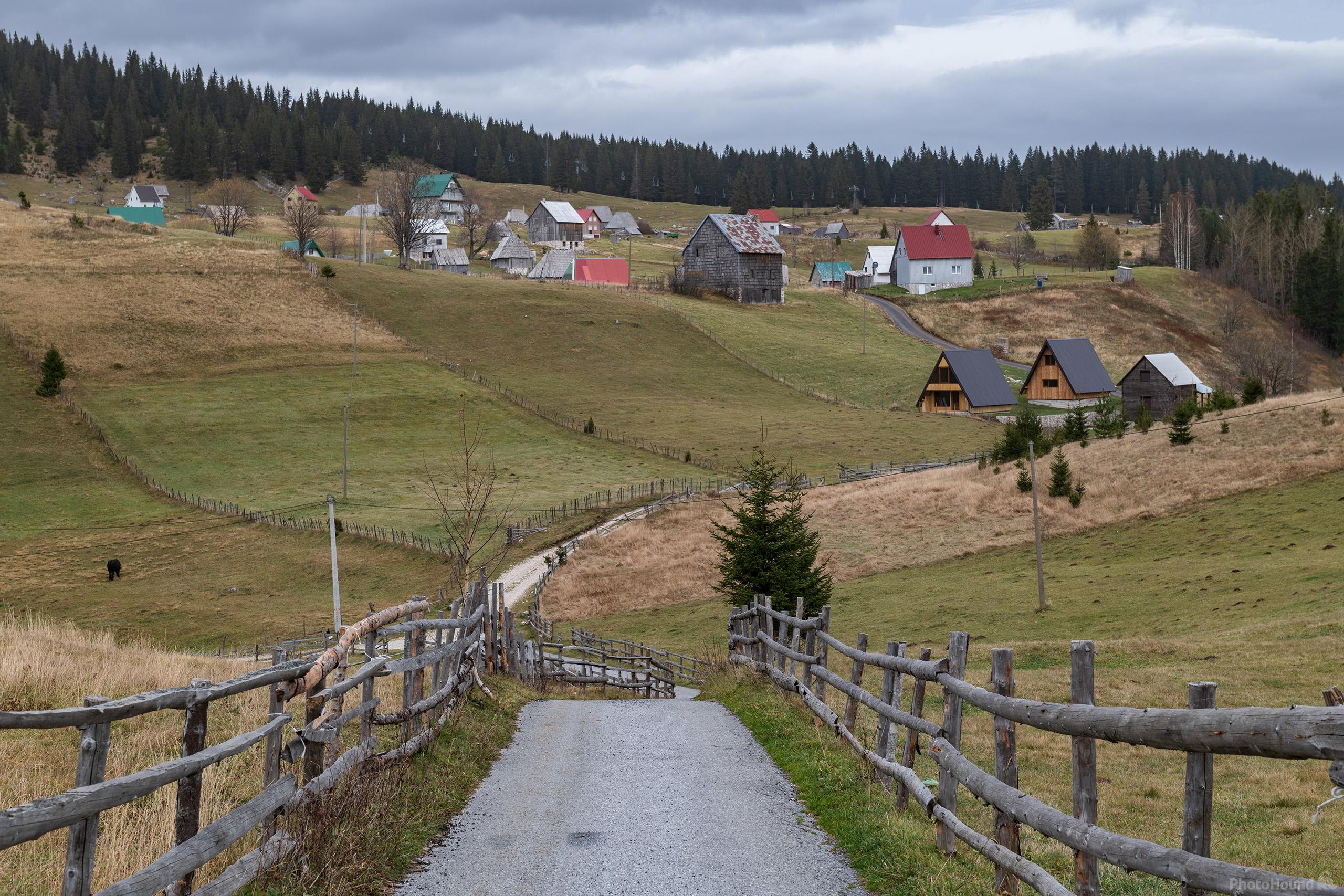 Image of Bosača Village by Luka Esenko