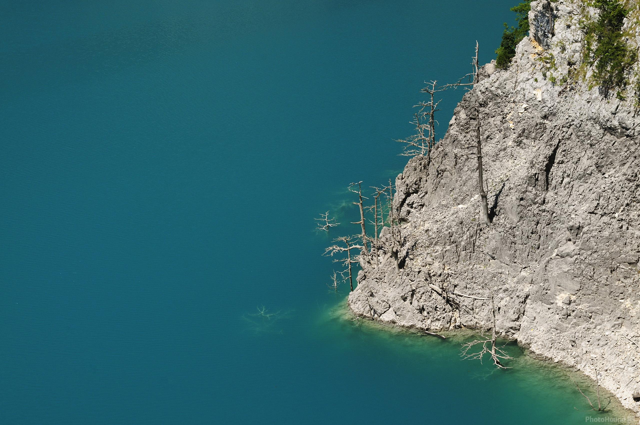 Image of Piva Lake and Canyon by Luka Esenko