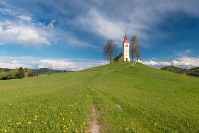 pictures of Slovenia - St Thomas Church Gorenji Vrsnik