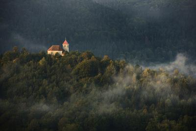 Slovenia images - Sveta Ana (St Anna) Hill