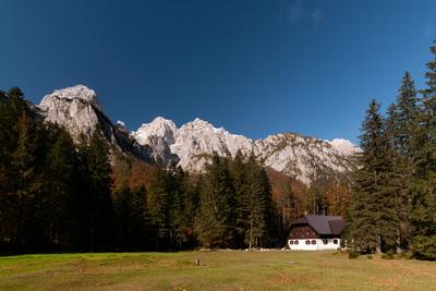 pictures of Triglav National Park - Vrata Valley - The Giant Piton