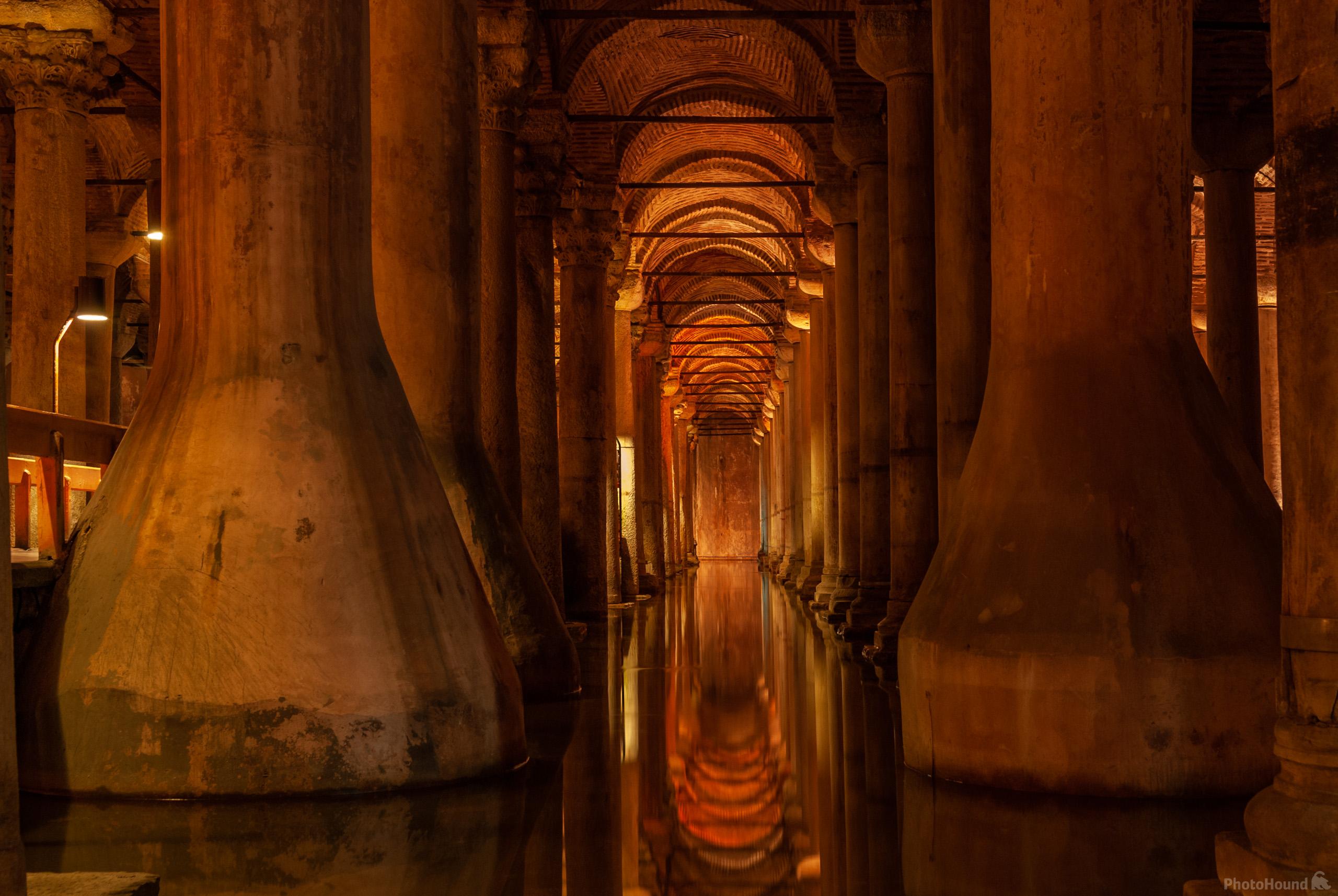 Image of Basilica Cistern (Yerebatan Sarnıcı) by Luka Esenko