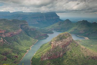 pictures of South Africa - Blyde River Canyon - Three Rondavels View Point