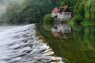 Slovenia images - Watermill on Kolpa (Kupa) River